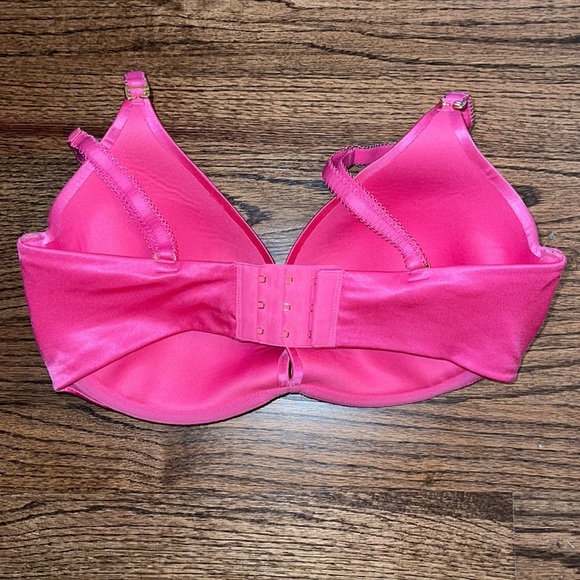 Victoria’s Secret The Miracle Bra Push Up  Bra - Picture 3 of 8